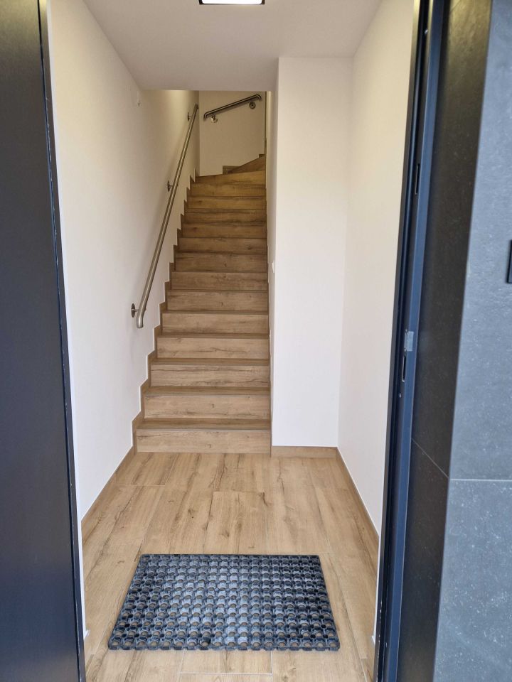 Mieszkanie 4-pokojowe Somonino, ul. Polna. Zdjęcie 3