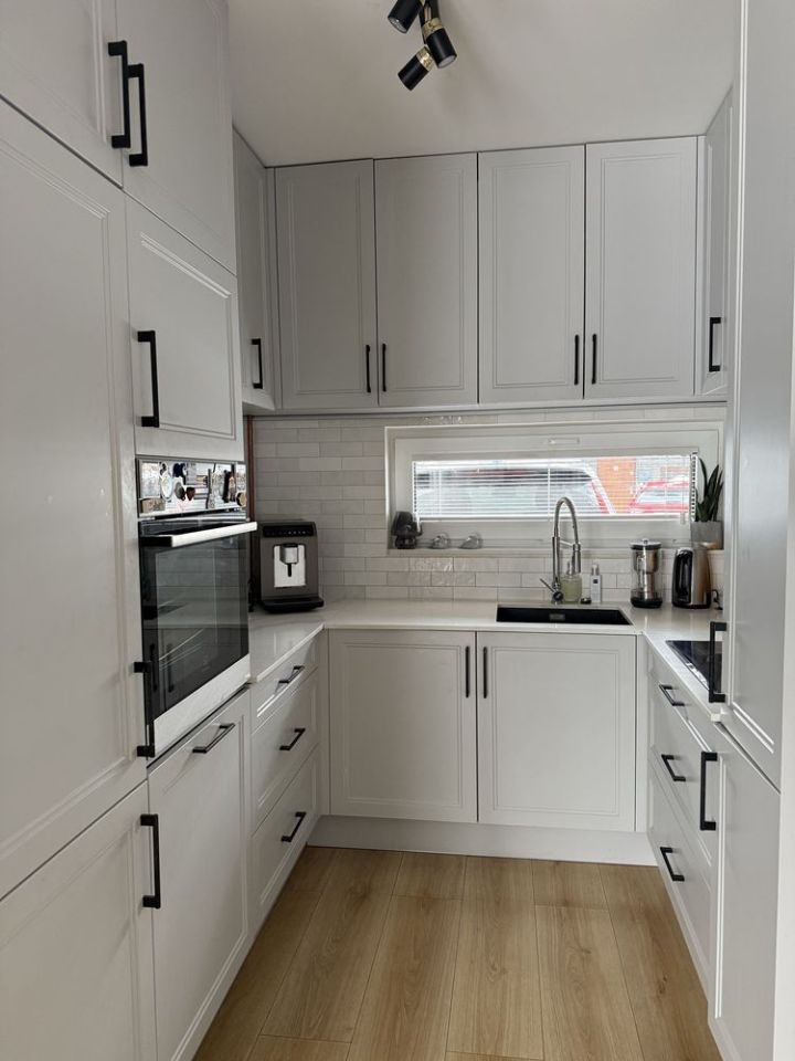 dom szeregowy, 5 pokoi Piaseczno, ul. Dzikiej Jabłoni. Zdjęcie 2