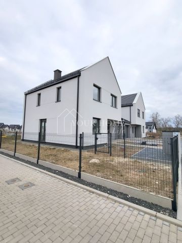 bliźniak, 4 pokoje Nadolice Wielkie. Zdjęcie 9