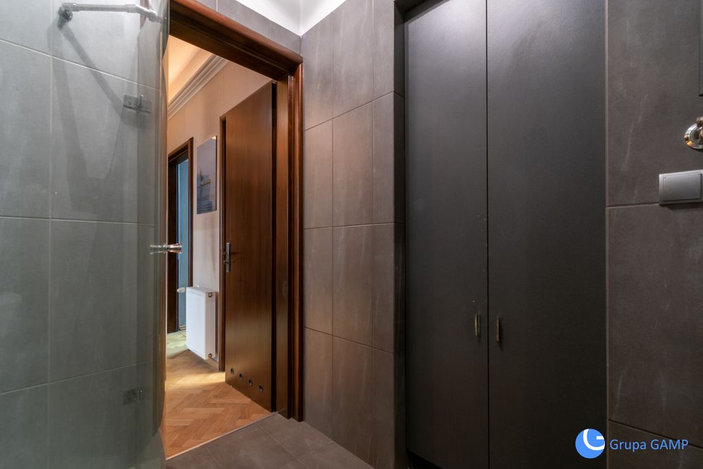 Biuro Kraków, ul. Długa. Zdjęcie 22