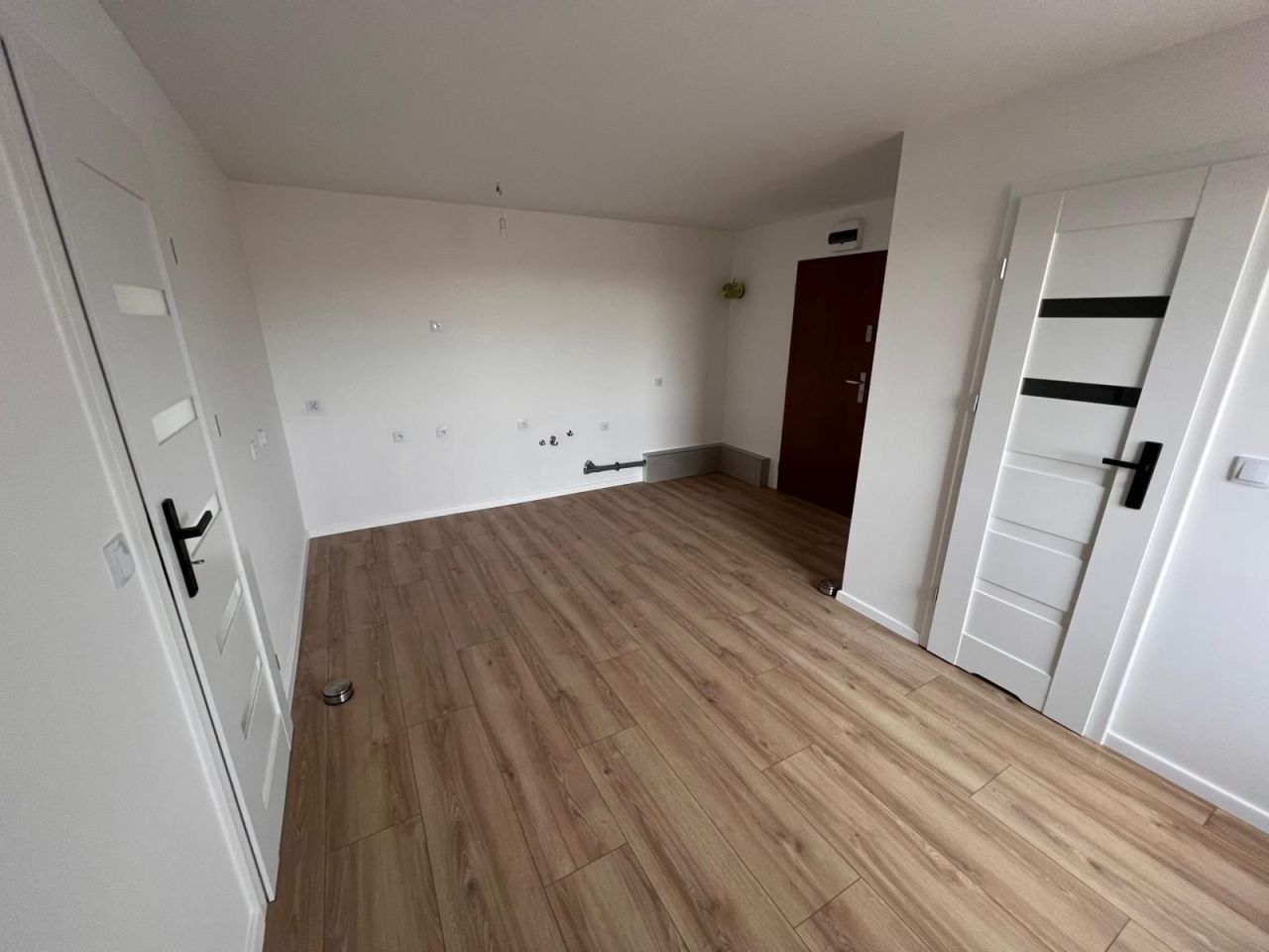 Mieszkanie 2-pokojowe Skoroszowice. Zdjęcie 2