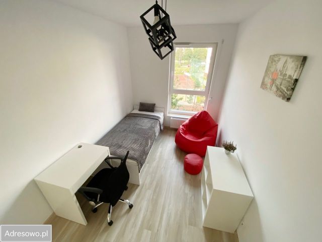 Pokój Toruń Bydgoskie Przedmieście, ul. Juliana Fałata. Zdjęcie 1