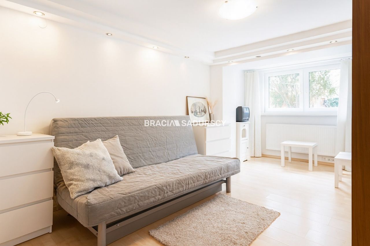 Mieszkanie 4-pokojowe Kraków Grzegórzki, ul. Stanisława Moniuszki. Zdjęcie 3