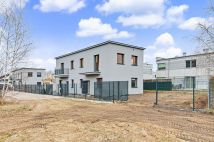 Mieszkanie 4-pokojowe Łomianki Dolne, ul. Kościelna Droga. Zdjęcie 4