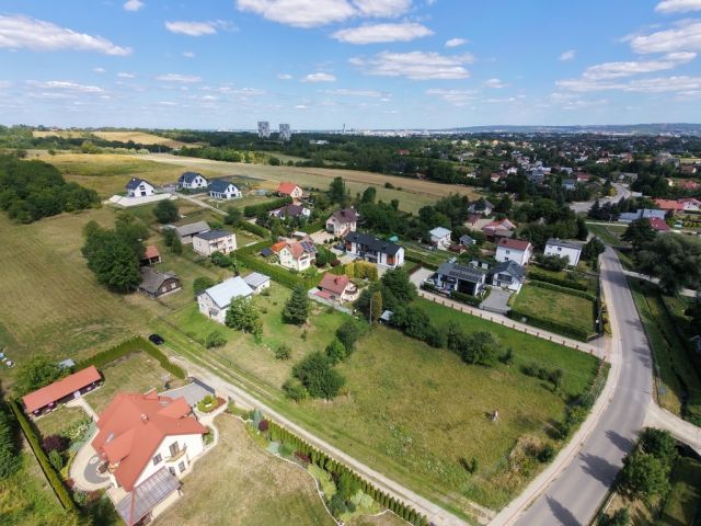 dom wolnostojący, 4 pokoje Racławówka. Zdjęcie 2