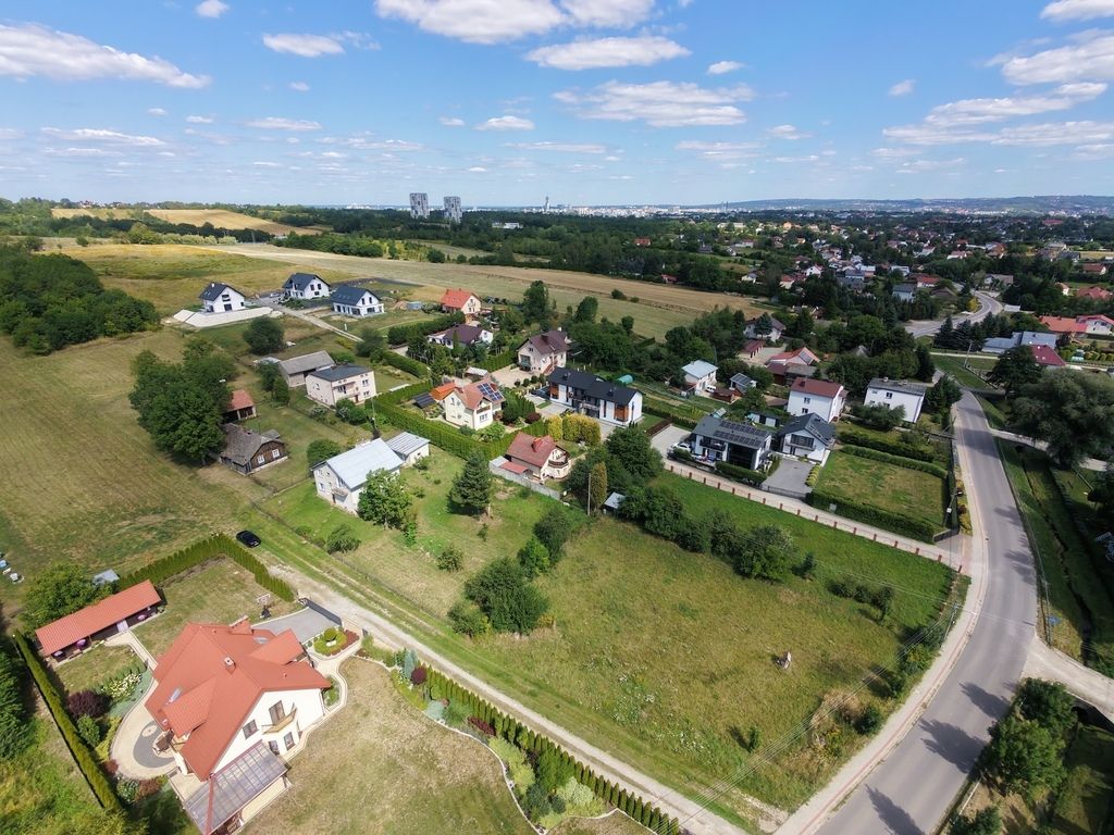dom wolnostojący, 4 pokoje Racławówka. Zdjęcie 2