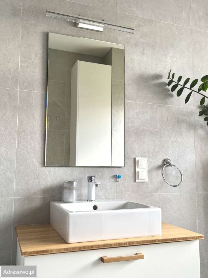 bliźniak, 4 pokoje Nadolice Małe. Zdjęcie 9