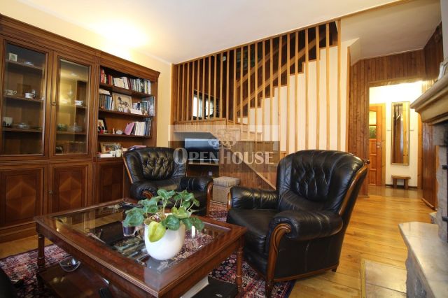 dom wolnostojący, 7 pokoi Głogów, ul. Orzechowa. Zdjęcie 2