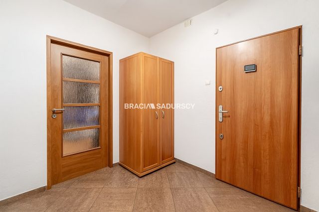 Mieszkanie 2-pokojowe Kraków Czyżyny, os. Dywizjonu 303. Zdjęcie 11