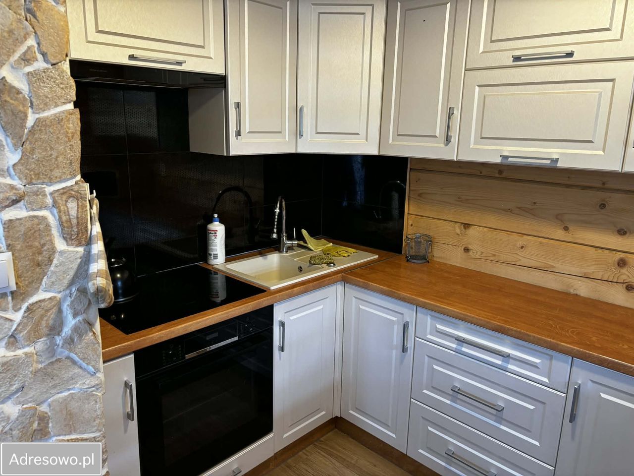 dom wolnostojący, 4 pokoje Łazów. Zdjęcie 3