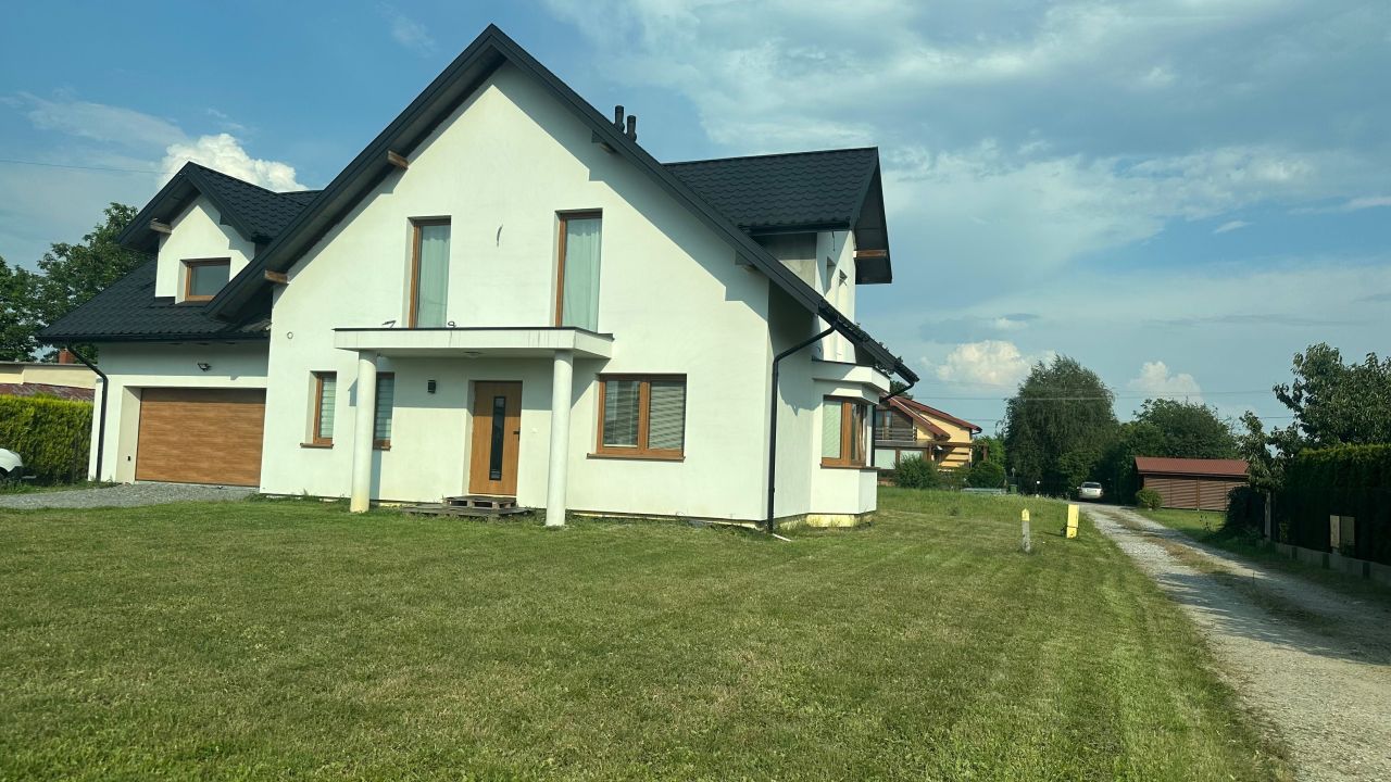 dom wolnostojący Żyraków. Zdjęcie 1