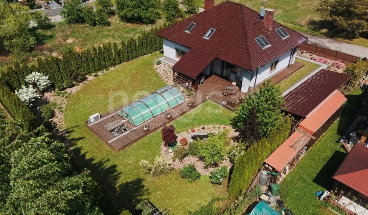 dom wolnostojący, 5 pokoi Oleśnica, ul. Rzepakowa