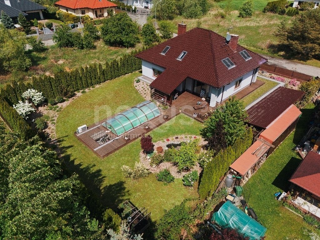 dom wolnostojący, 5 pokoi Oleśnica, ul. Rzepakowa. Zdjęcie 1