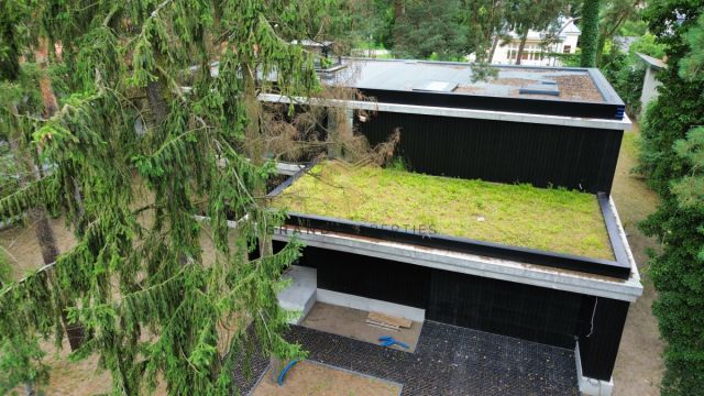 dom wolnostojący, 7 pokoi Konstancin-Jeziorna, ul. Kościelna. Zdjęcie 2