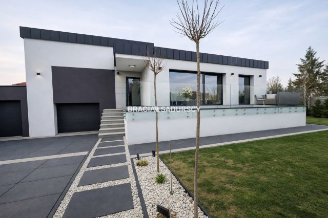 dom wolnostojący, 5 pokoi Niepołomice, ul. Stefana Roweckiego. Zdjęcie 38