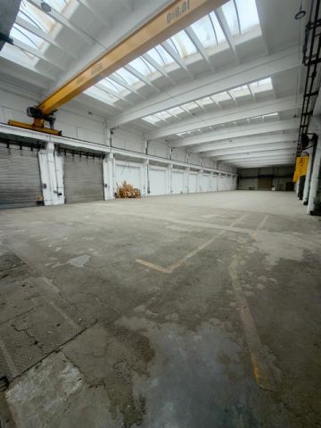 Hala/magazyn Wrocław Krzyki, Wrocław Opolska Hala z suwnicą 8T ogrzewana +biur. Zdjęcie 1