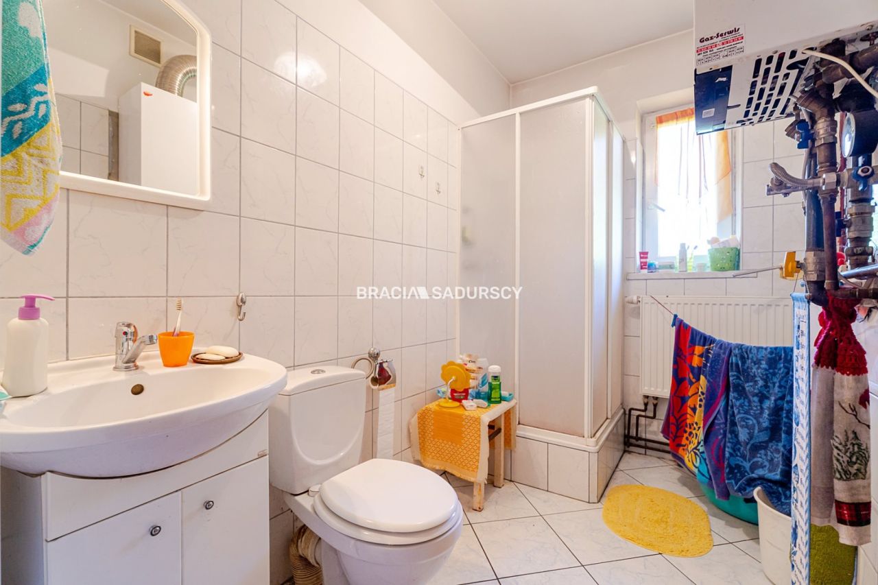 dom wolnostojący, 7 pokoi Kraków Podgórze, ul. Łutnia. Zdjęcie 24