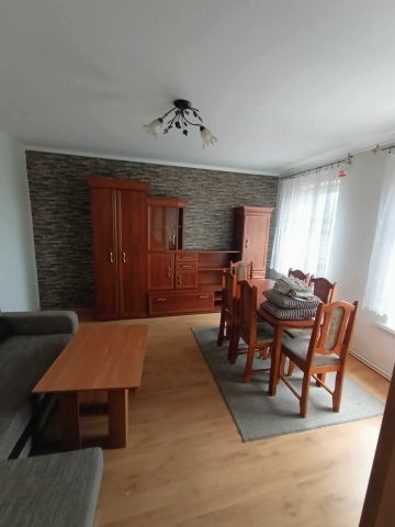 Mieszkanie 3-pokojowe Trzemeszno, ul. gen. Henryka Dąbrowskiego. Zdjęcie 1