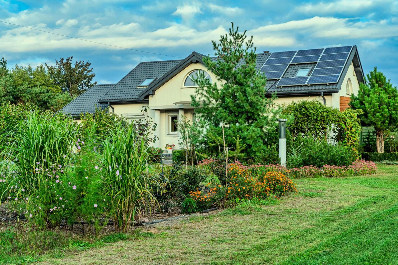 dom wolnostojący, 4 pokoje Sobota, ul. Łowicka. Zdjęcie 1