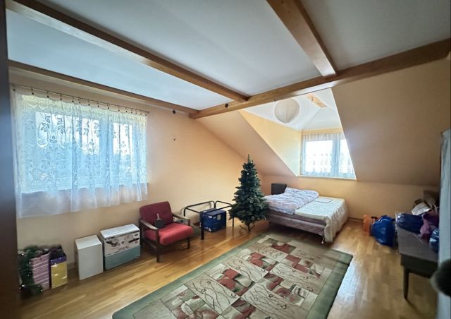 dom wolnostojący, 12 pokoi Sade Budy, ul. Polna. Zdjęcie 7