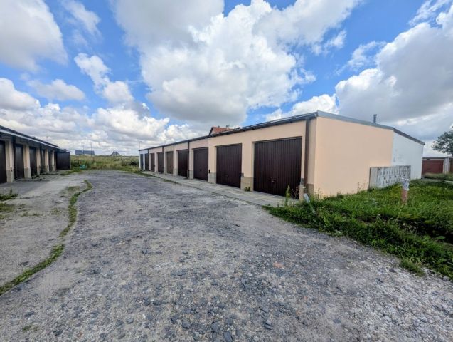 Garaż/miejsce parkingowe Gniew, os. Wincentego Witosa. Zdjęcie 6