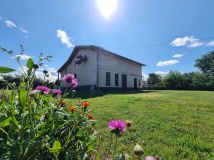 dom wolnostojący, 2 pokoje Wlewo