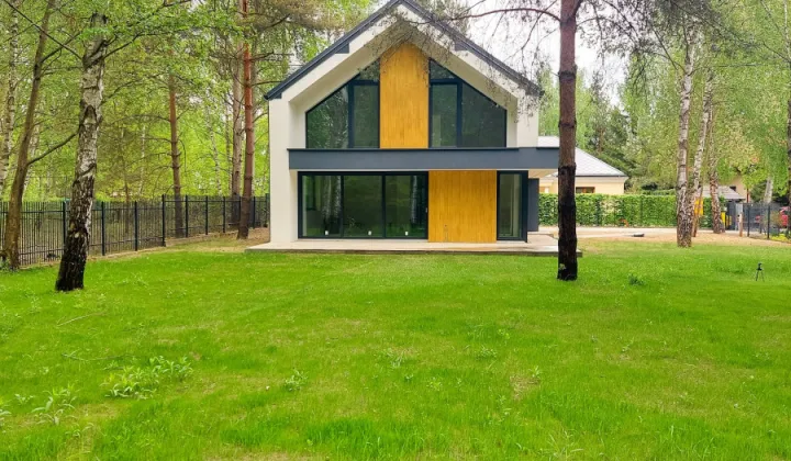 dom wolnostojący, 6 pokoi Borowina