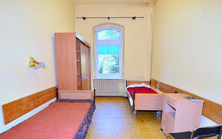Lokal Chorzów Stary Chorzów, pl. Piastowski. Zdjęcie 13