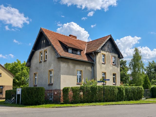 dom wolnostojący, 5 pokoi Czernica, ul. Odrzańska. Zdjęcie 1