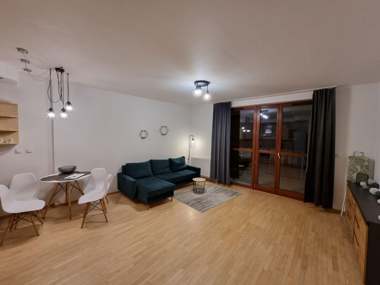 Mieszkanie 2-pokojowe Warszawa Wilanów, ul. Sarmacka. Zdjęcie 3