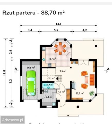 dom wolnostojący, 4 pokoje Uher. Zdjęcie 1