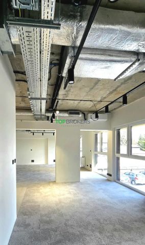 Lokal Warszawa Targówek, ul. Krośniewicka. Zdjęcie 1