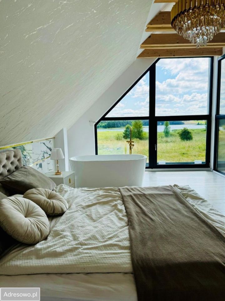 dom wolnostojący, 5 pokoi Stężyca. Zdjęcie 11