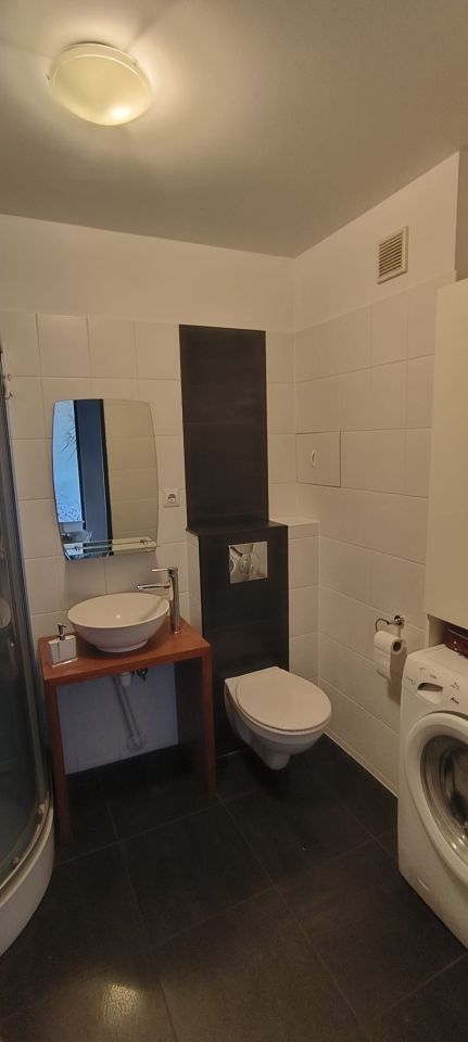 Mieszkanie 1-pokojowe Katowice Ochojec, ul. Marcina Radockiego. Zdjęcie 8