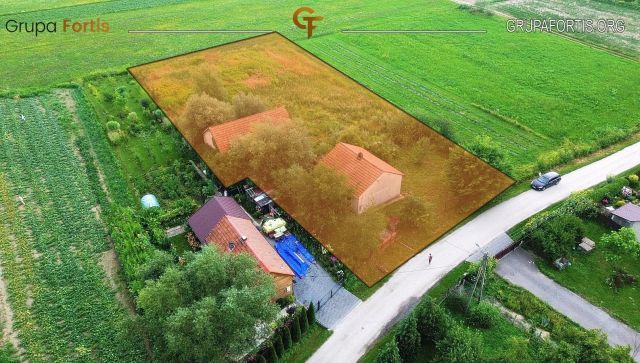 dom wolnostojący, 2 pokoje Skalbmierz. Zdjęcie 3