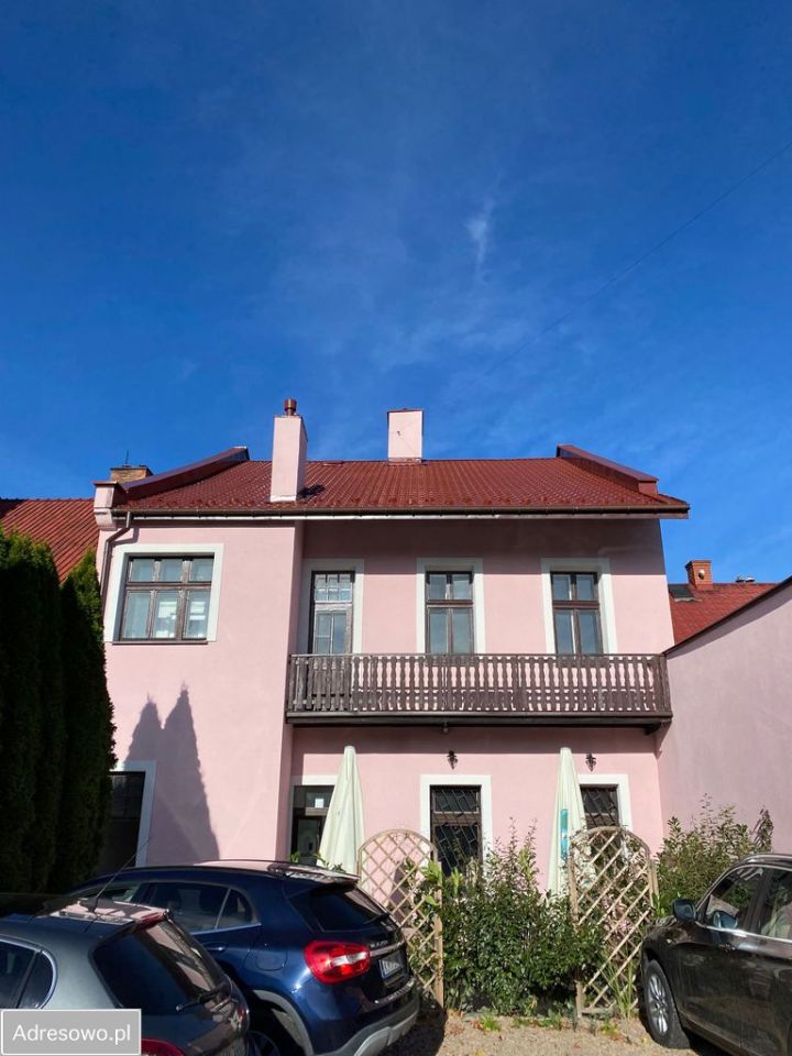 Lokal Myślenice, rynek Rynek. Zdjęcie 2