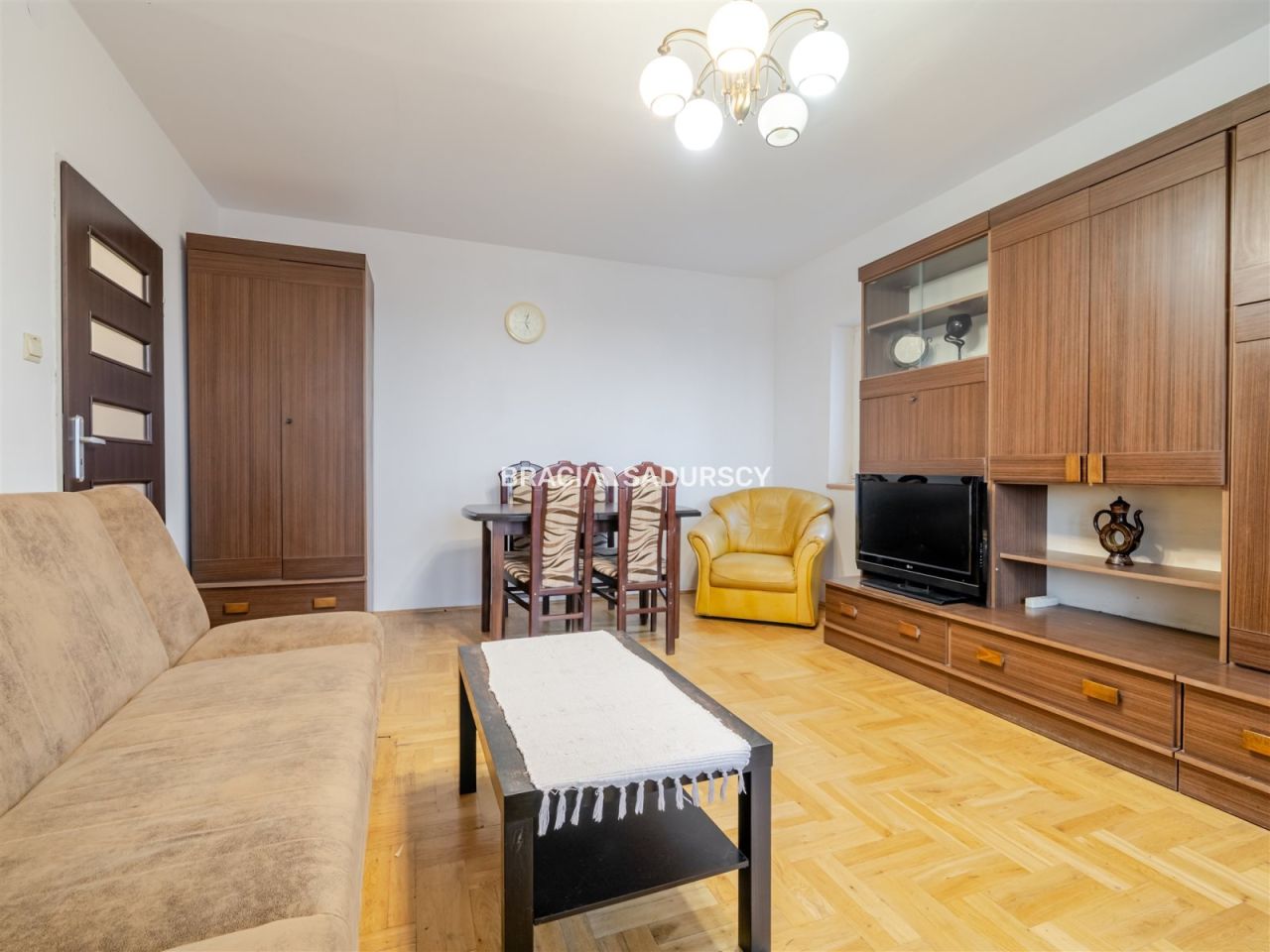 Mieszkanie 2-pokojowe Kraków Czyżyny, os. 2 Pułku Lotniczego. Zdjęcie 32