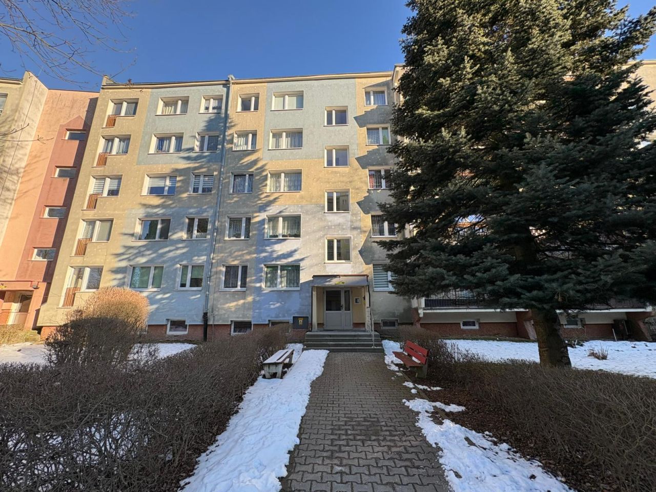 Mieszkanie 2-pokojowe Jelenia Góra Zabobrze, ul. Zygmunta Noskowskiego. Zdjęcie 13