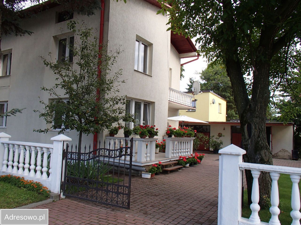 dom wolnostojący, 7 pokoi Jarosław Kolonia Oficerska, ul. Lucjana Siemieńskiego