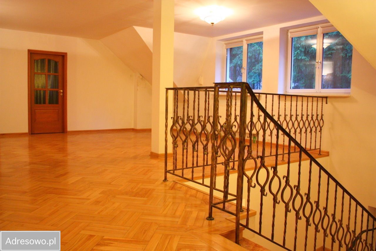 dom wolnostojący, 7 pokoi Łomianki, ul. Modrzewiowa. Zdjęcie 11