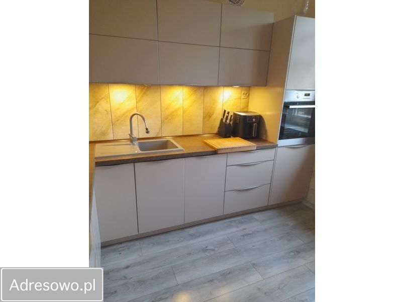 Mieszkanie 3-pokojowe Warszawa Ursus, ul. Michała Spisaka. Zdjęcie 2