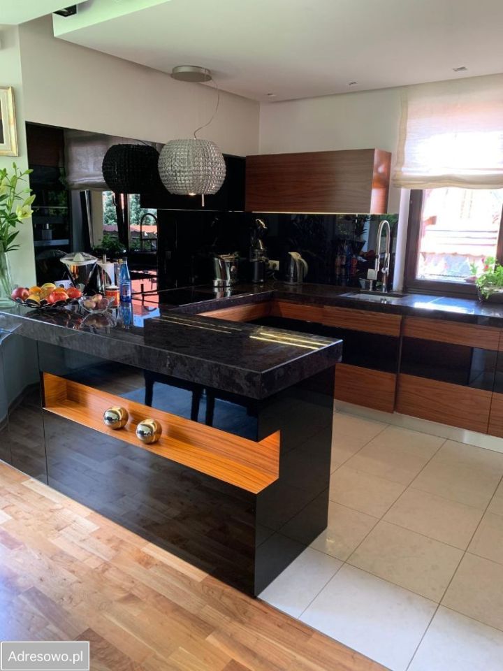 bliźniak, 5 pokoi Bibice, ul. Kwiaty Polne. Zdjęcie 6