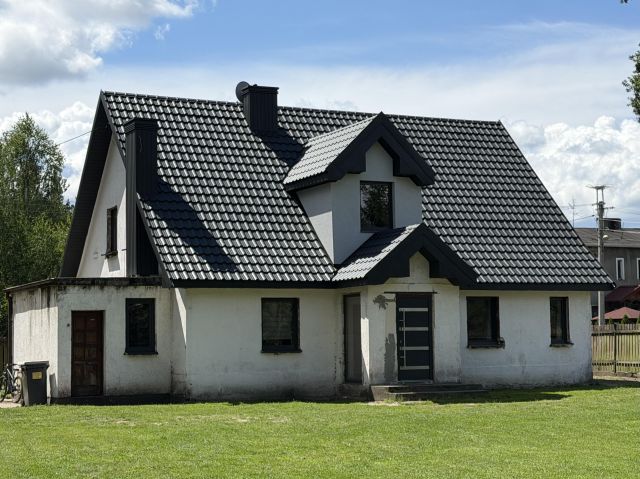 Wieleń, ul. Leśna Dom wolnostojący do zamieszkania - 200 m² - 6 pokoi