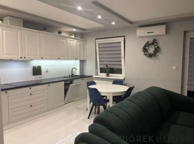 Mieszkanie 4-pokojowe Ząbki, ul. Powstańców. Zdjęcie 1