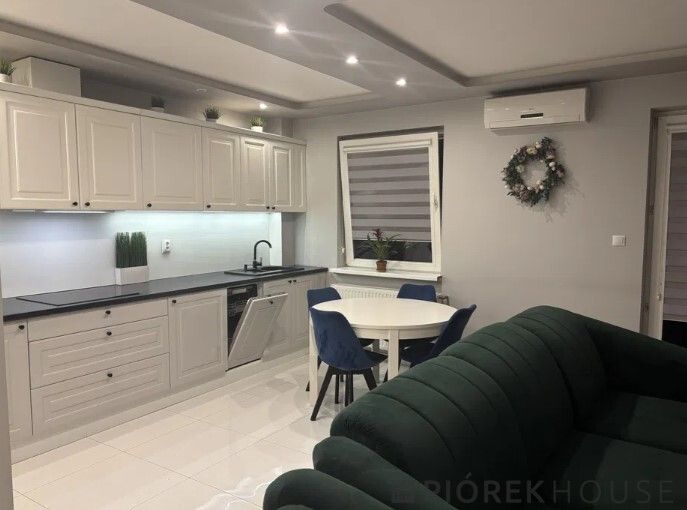 Mieszkanie 4-pokojowe Ząbki, ul. Powstańców. Zdjęcie 1