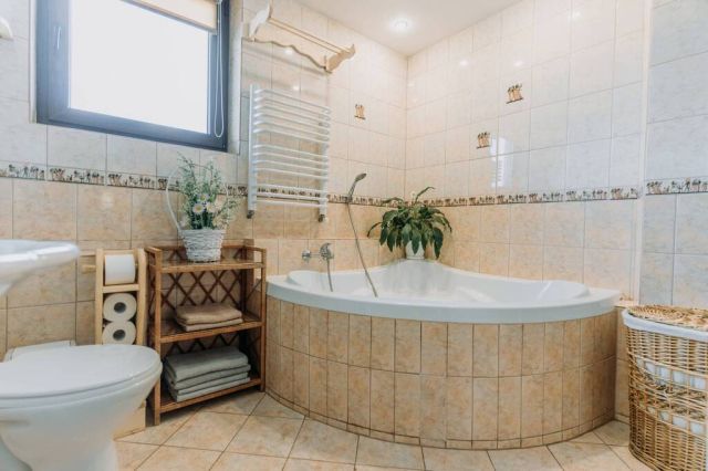 dom wolnostojący, 15 pokoi Polańczyk, ul. Dworska. Zdjęcie 12