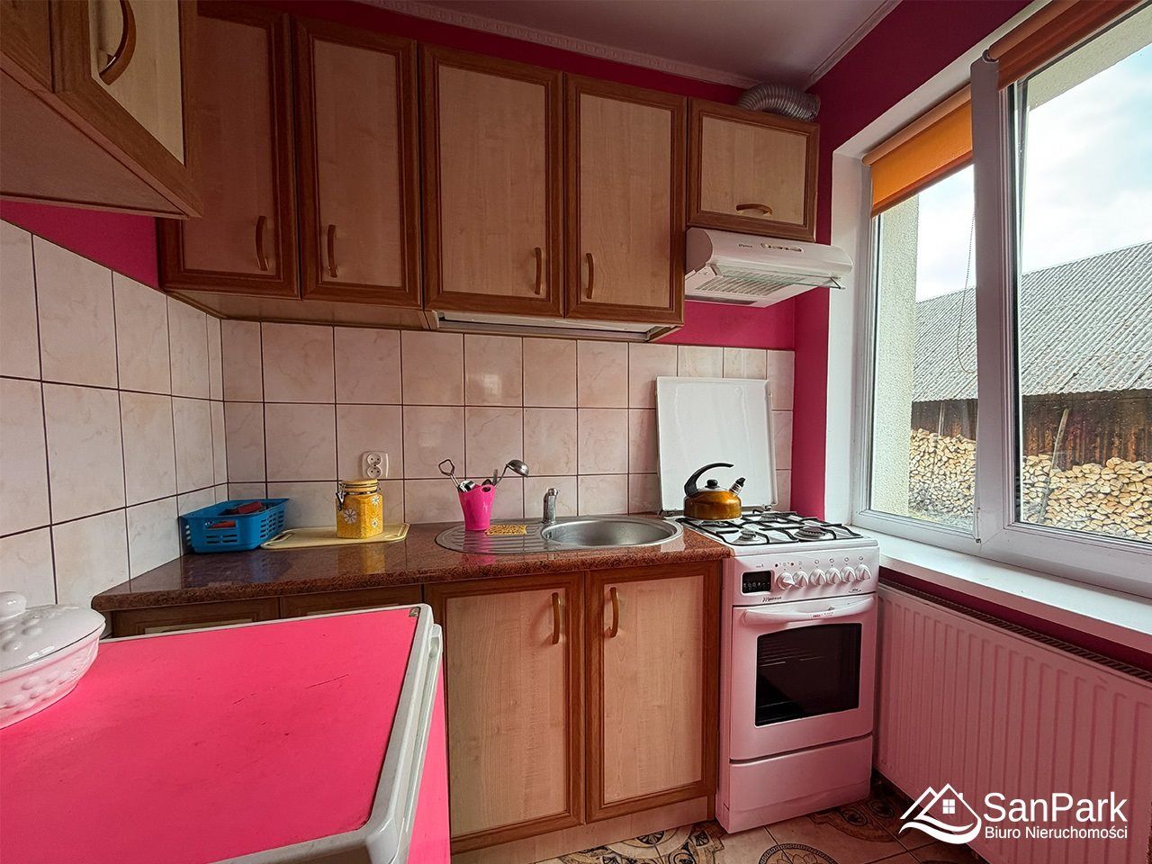 dom wolnostojący, 10 pokoi Bukowiec. Zdjęcie 11