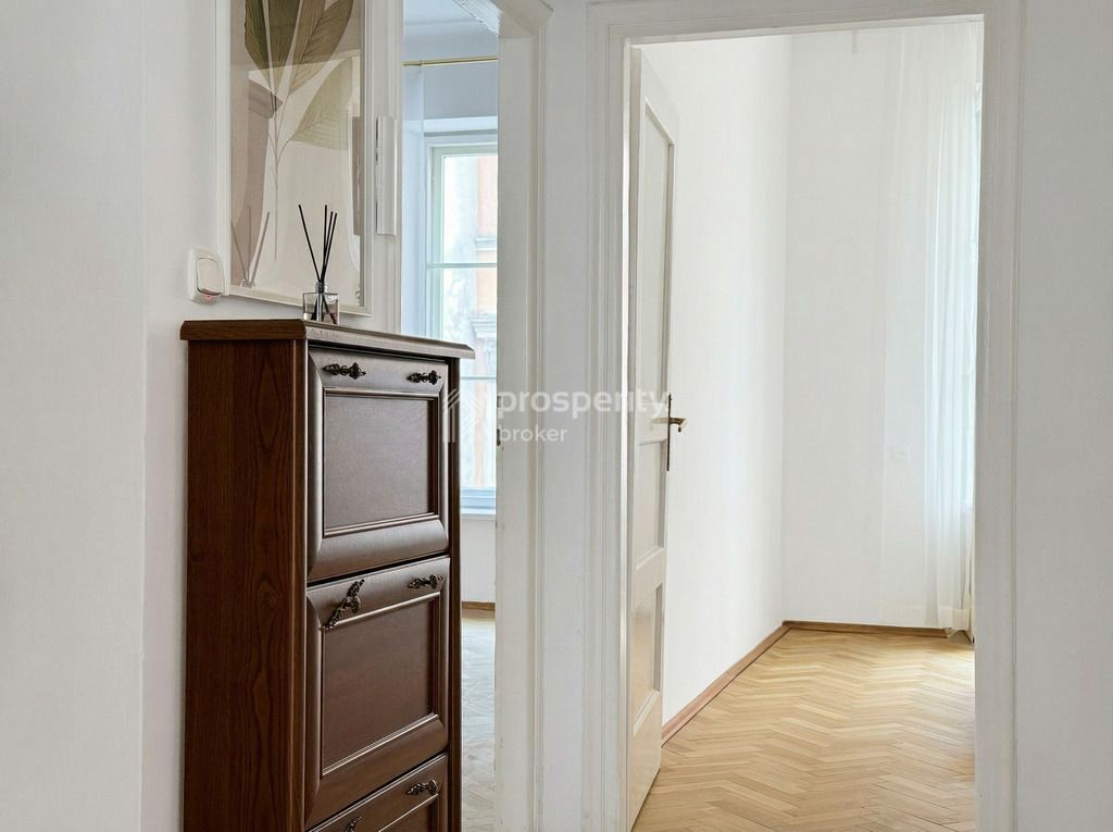 Mieszkanie 3-pokojowe Warszawa, ul. Bednarska. Zdjęcie 5