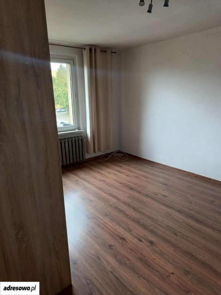 Mieszkanie 1-pokojowe Knurów, ul. Kosmonautów. Zdjęcie 3