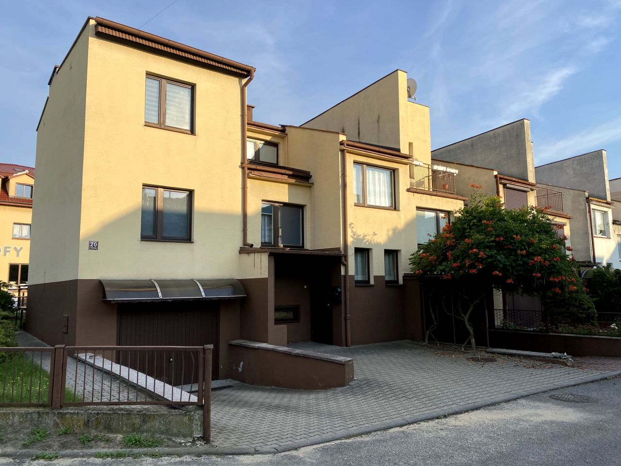 dom szeregowy, 11 pokoi Wieruszów, ul. Elizy Orzeszkowej. Zdjęcie 11